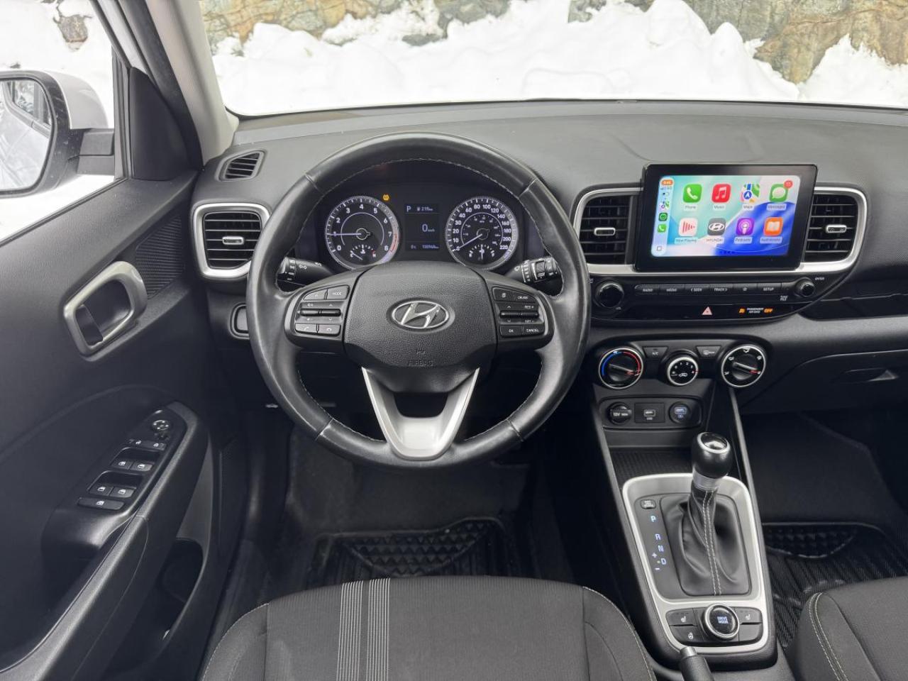 2021 Hyundai Venue Trend IVT Photo