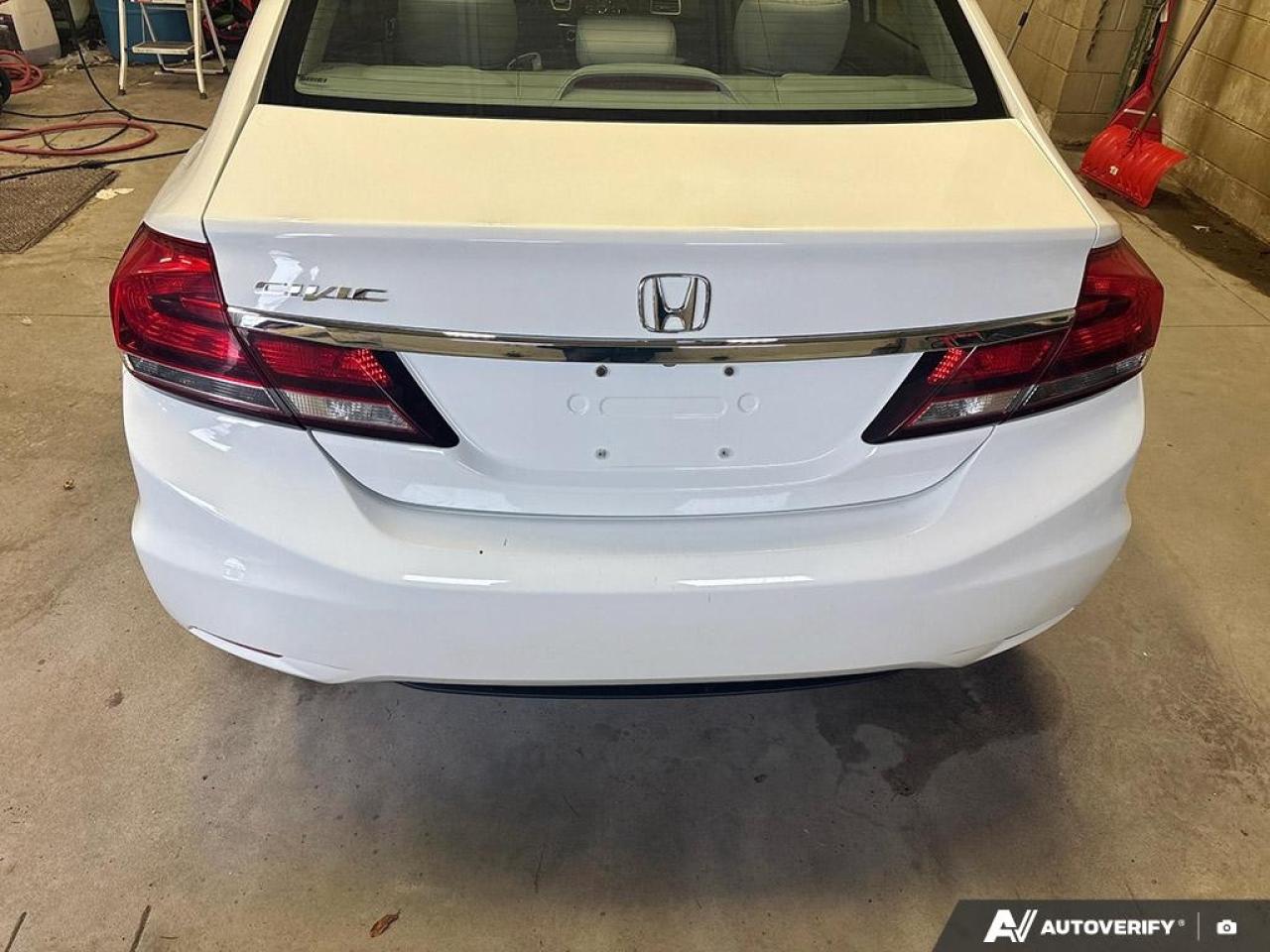 2015 Honda Civic Sedan LX  - Bluetooth -  Cruise Control Photo4