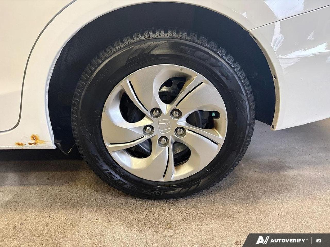 2015 Honda Civic Sedan LX  - Bluetooth -  Cruise Control Photo