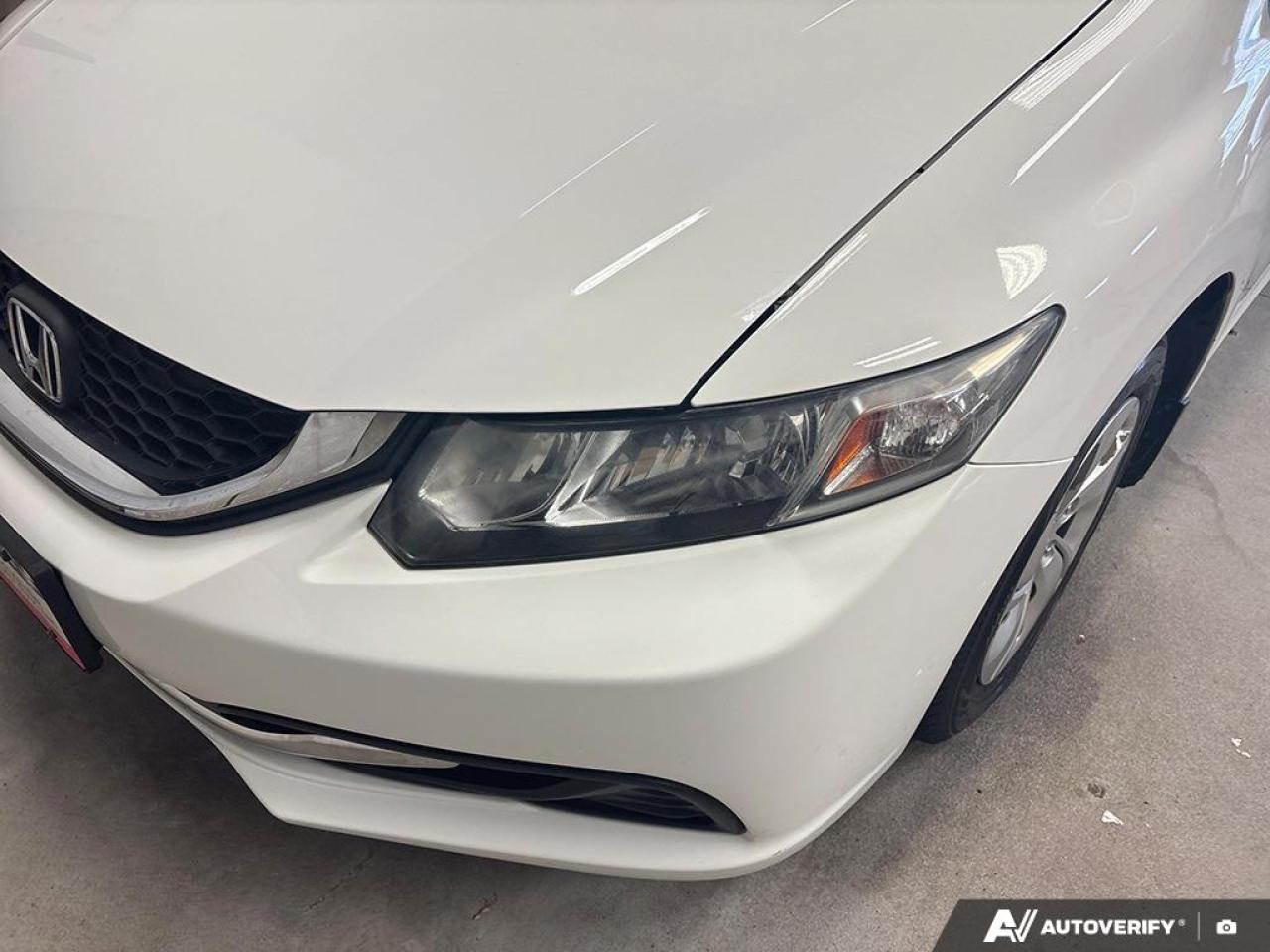 2015 Honda Civic Sedan LX  - Bluetooth -  Cruise Control Photo