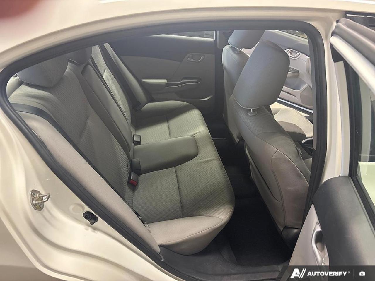 2015 Honda Civic Sedan LX  - Bluetooth -  Cruise Control Photo