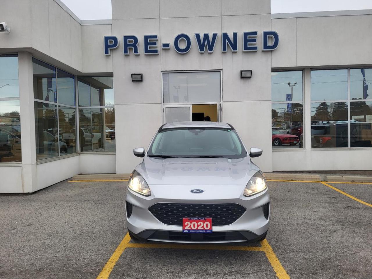 2020 Ford Escape SE AWD Photo2