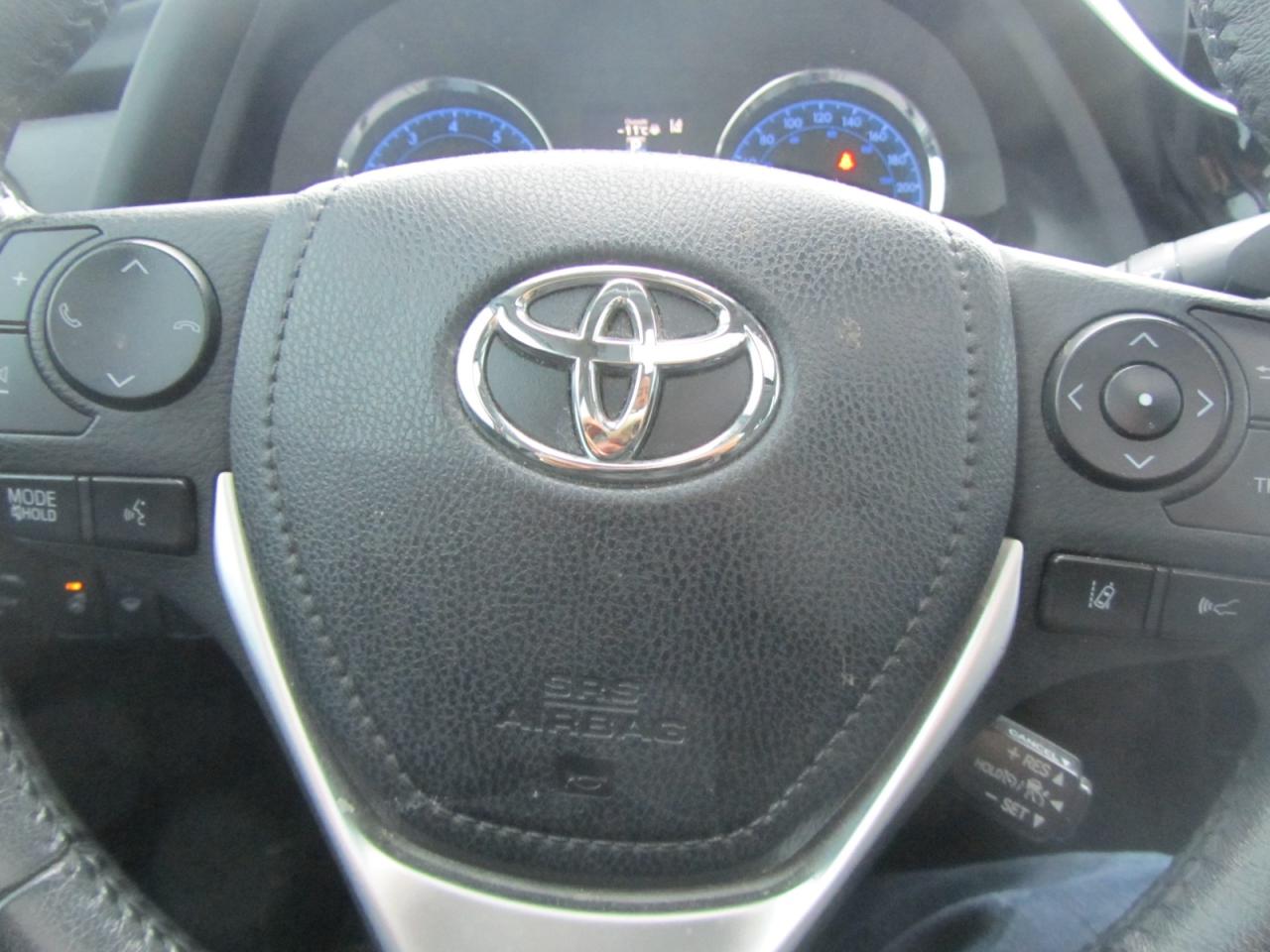 2018 Toyota Corolla L CVT (Natl) Photo2