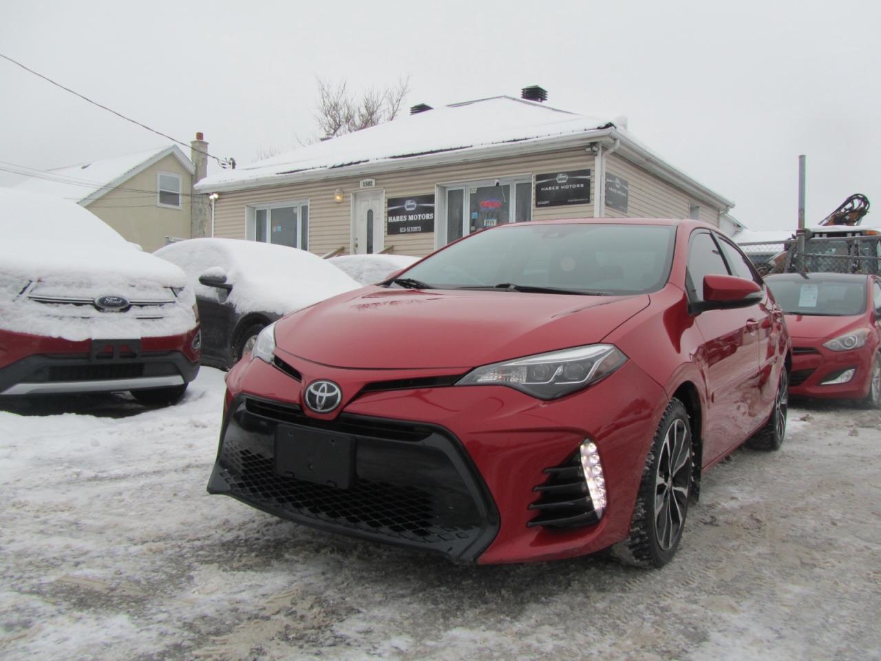 2018 Toyota Corolla L CVT (Natl) Photo0