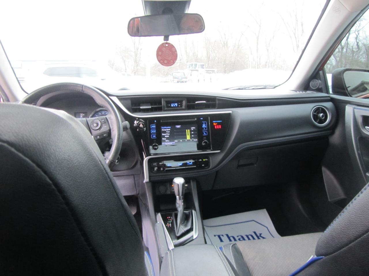 2018 Toyota Corolla L CVT (Natl) Photo