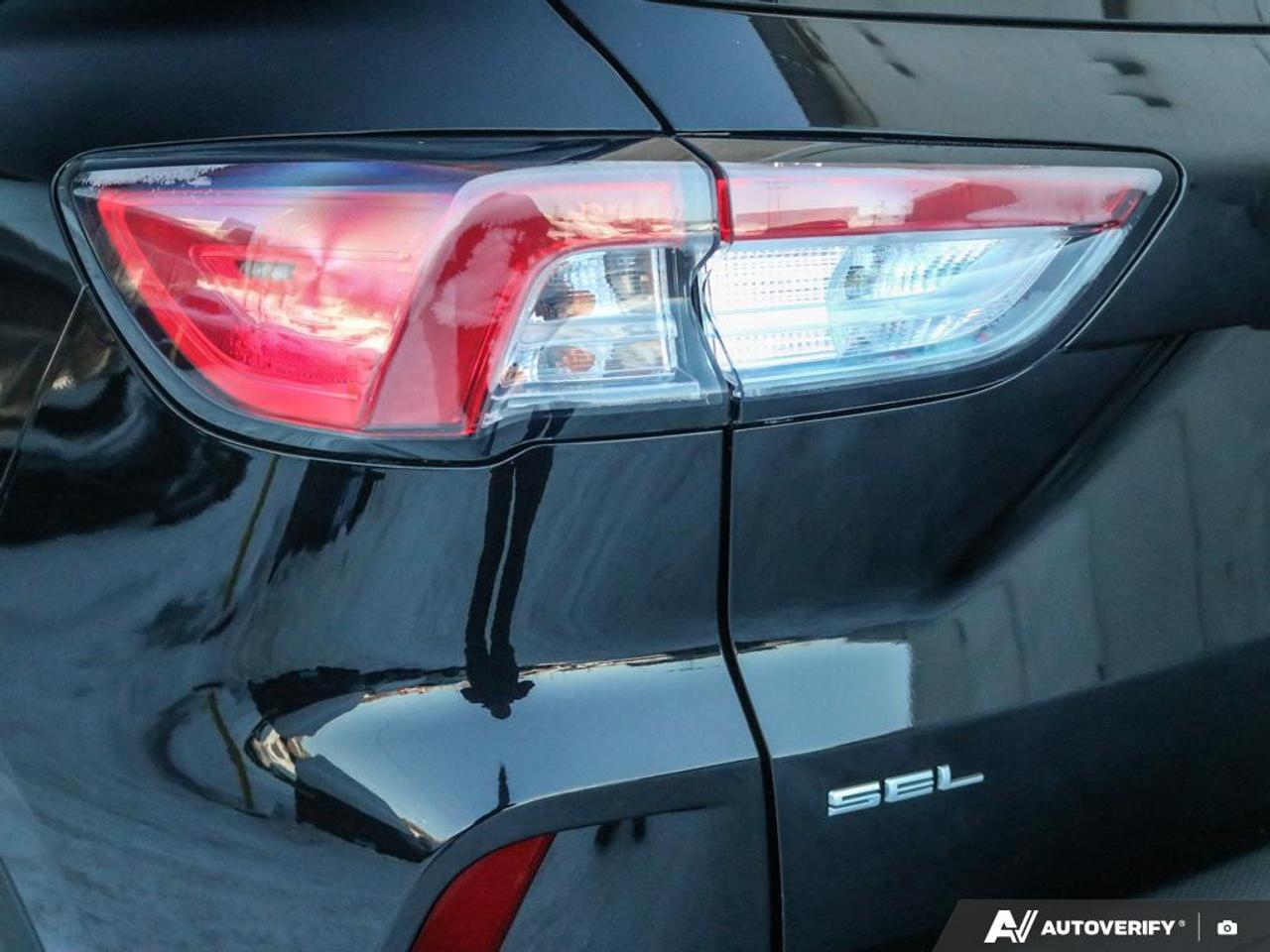 2021 Ford Escape SEL Photo