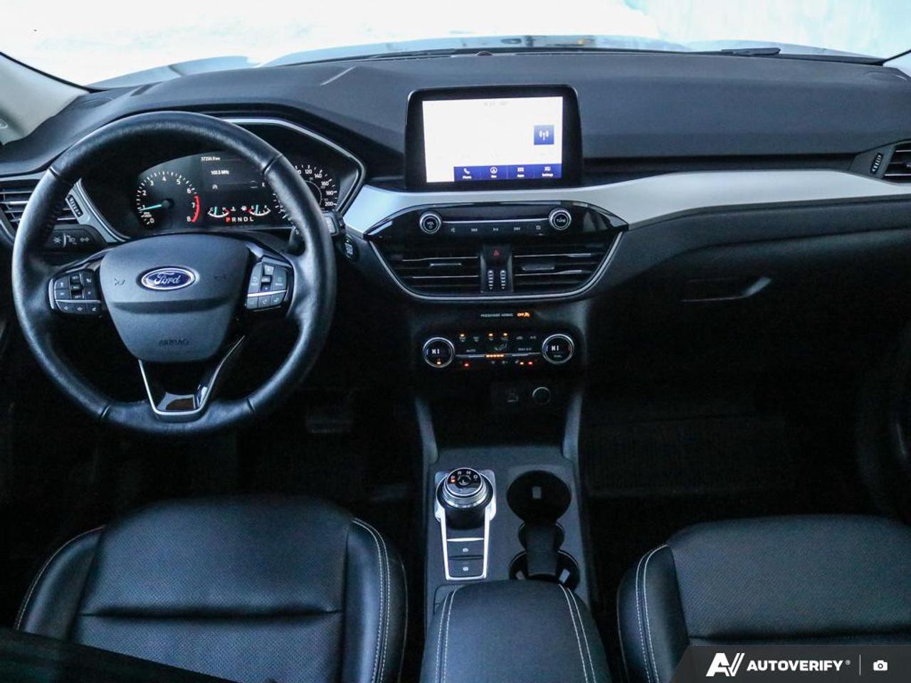 2021 Ford Escape SEL Photo