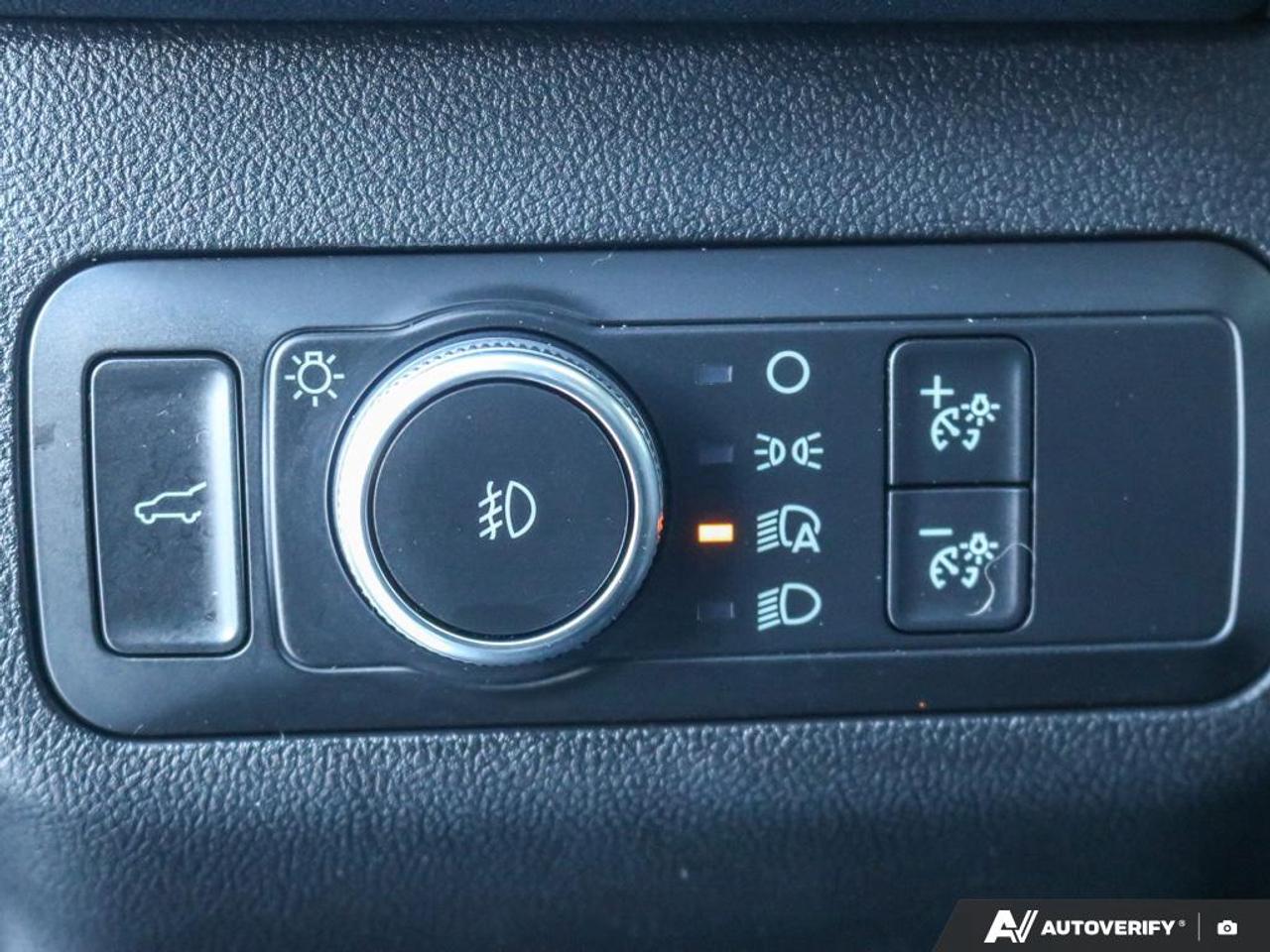 2021 Ford Escape SEL Photo