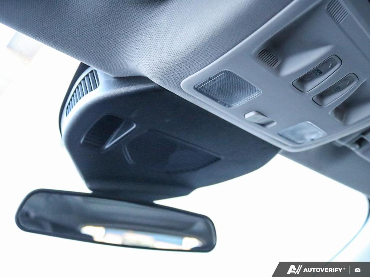 2021 Ford Escape SEL Photo