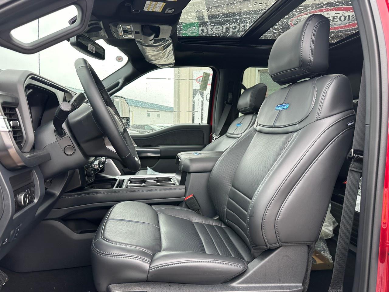 2026 Ford F-250 Super Duty SRW PLATINUM 4WD CREW CAB 6.75' BOX Photo