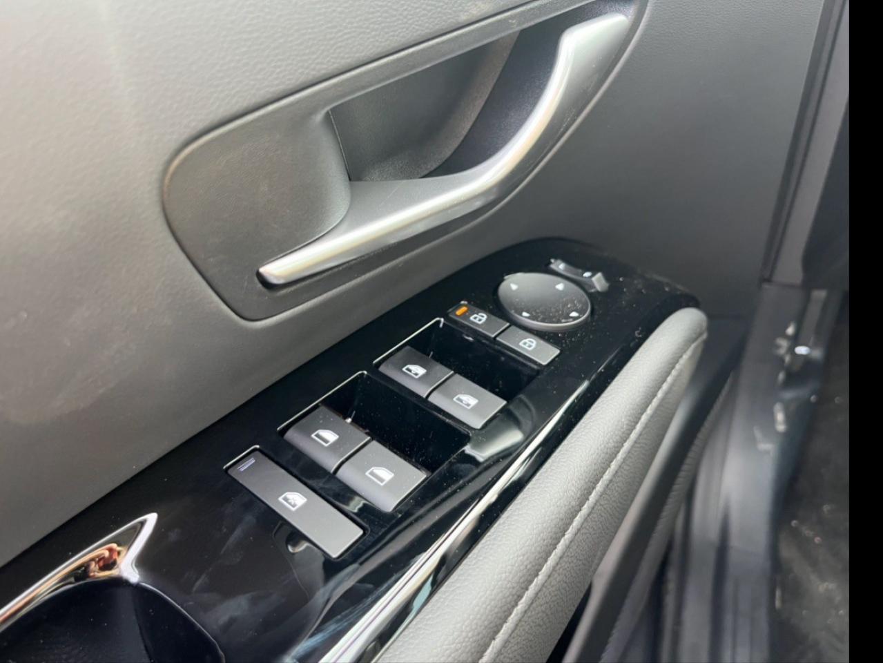 2026 Hyundai Tucson Preferred AWD w/Trend Pkg [TUCWDK2EPMTM] Photo