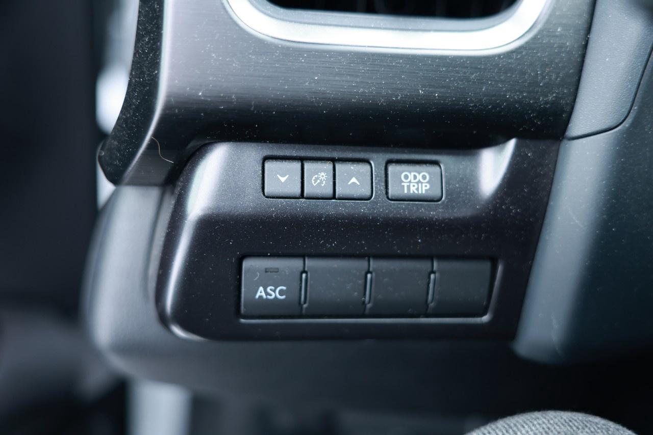 2023 Lexus UX CVT Photo