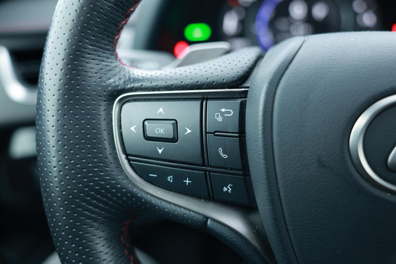 2023 Lexus UX CVT Photo