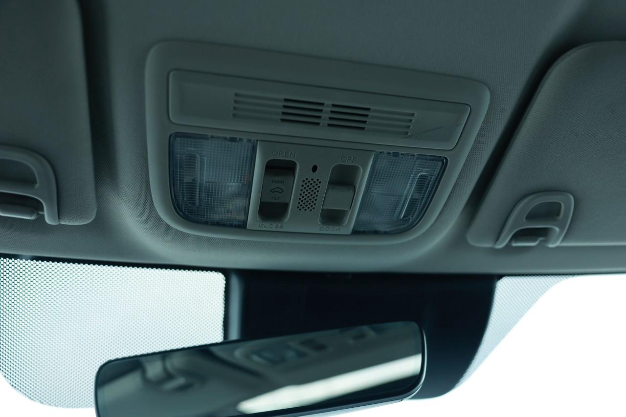 2019 Honda Civic Sedan TOURING CVT SEDAN Photo