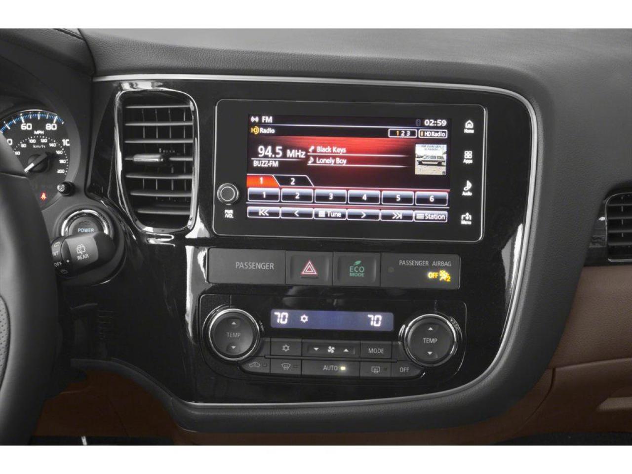 2018 Mitsubishi Outlander Plug-In Hybrid GT Photo