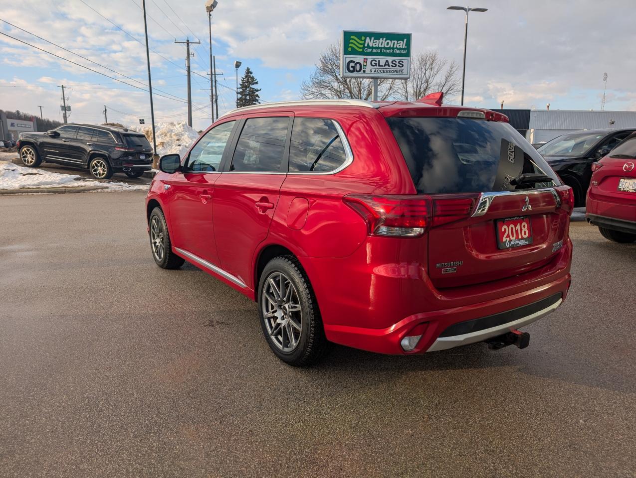 2018 Mitsubishi Outlander Plug-In Hybrid GT Photo