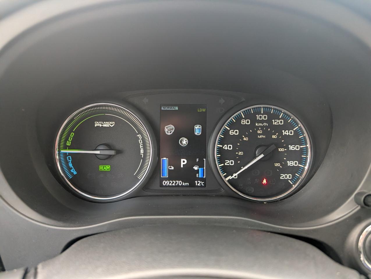 2018 Mitsubishi Outlander Plug-In Hybrid GT Photo