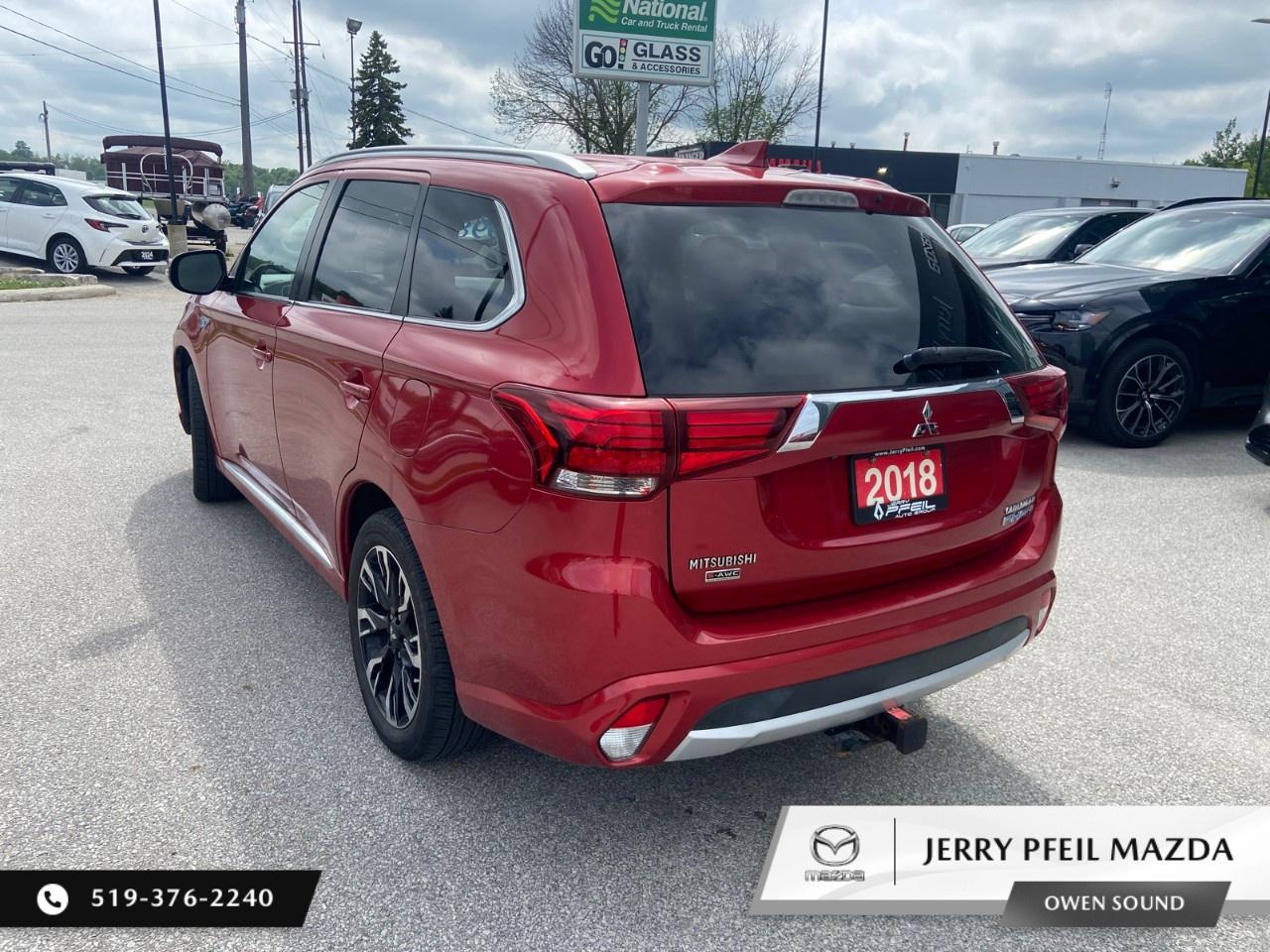 2018 Mitsubishi Outlander Phev GT S-AWC Photo