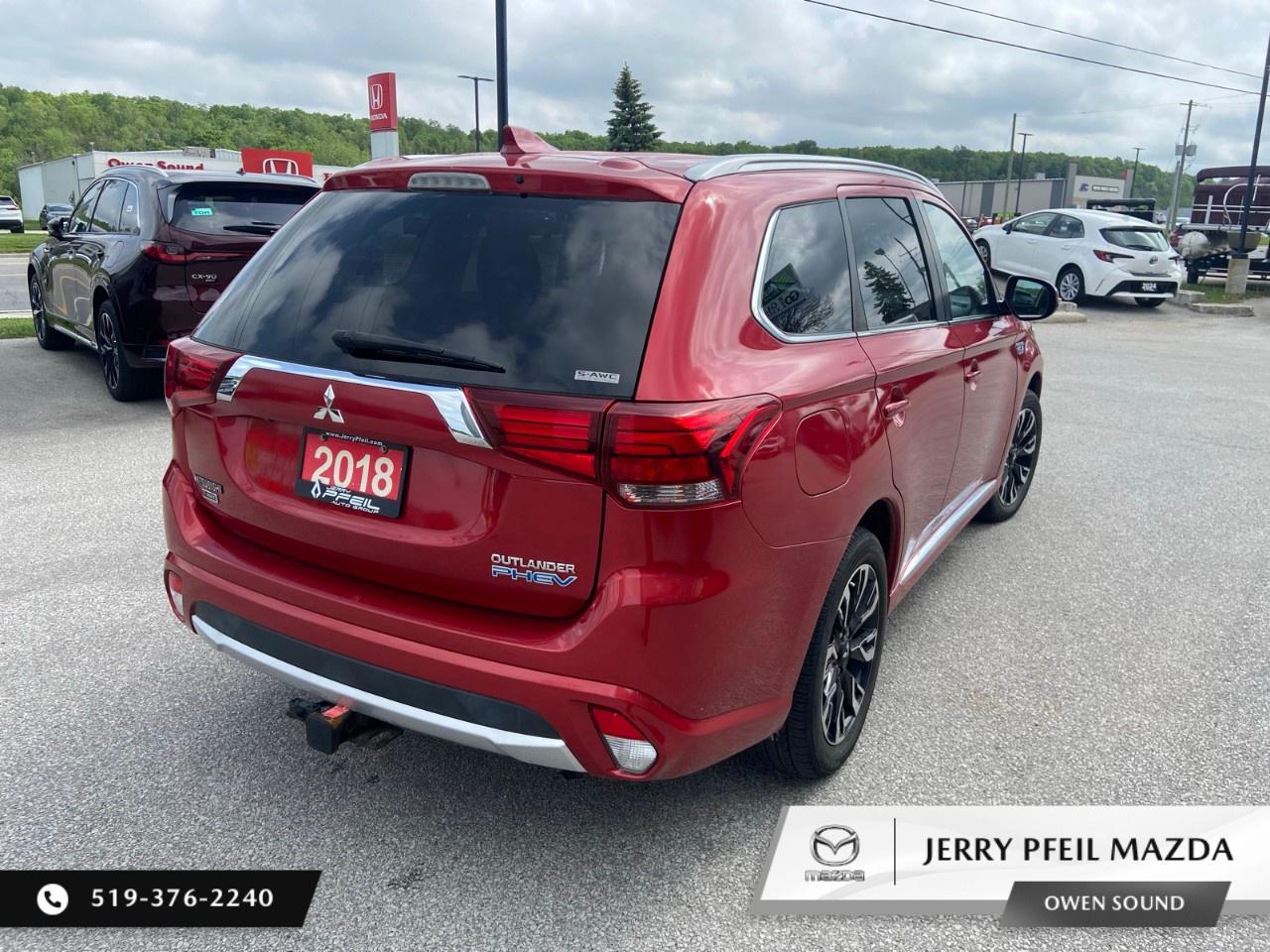 2018 Mitsubishi Outlander Phev GT S-AWC Photo