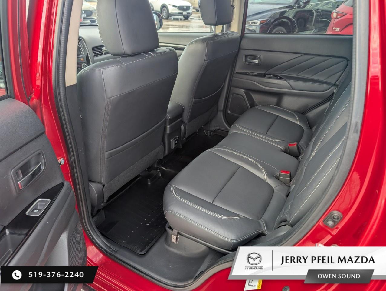 2018 Mitsubishi Outlander Phev GT S-AWC Photo