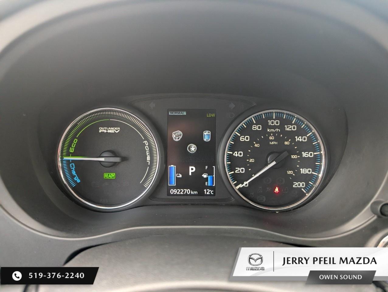 2018 Mitsubishi Outlander Phev GT S-AWC Photo