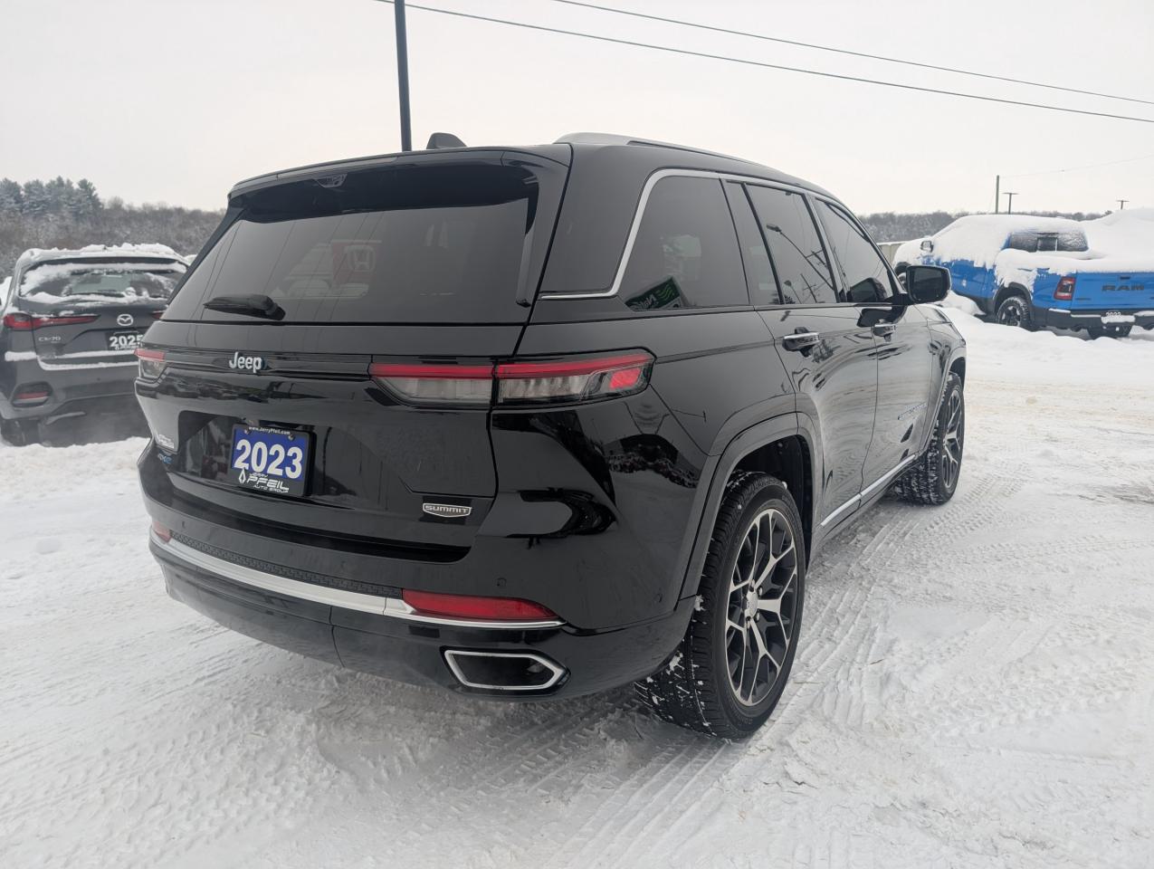 2023 Jeep Grand Cherokee 4xe Summit Photo