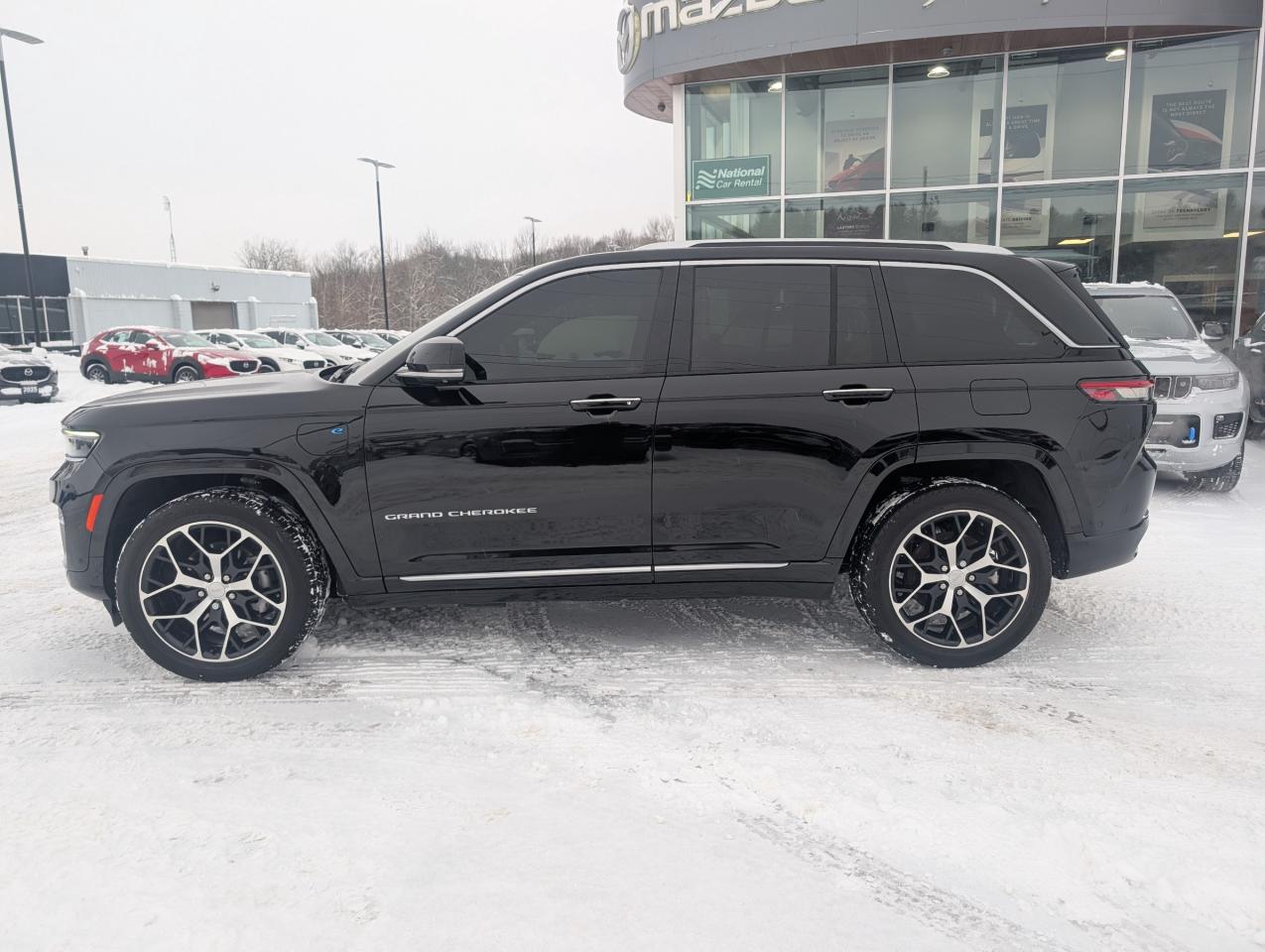 2023 Jeep Grand Cherokee 4xe Summit Photo