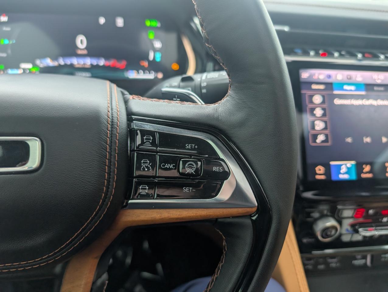 2023 Jeep Grand Cherokee 4xe Summit Photo