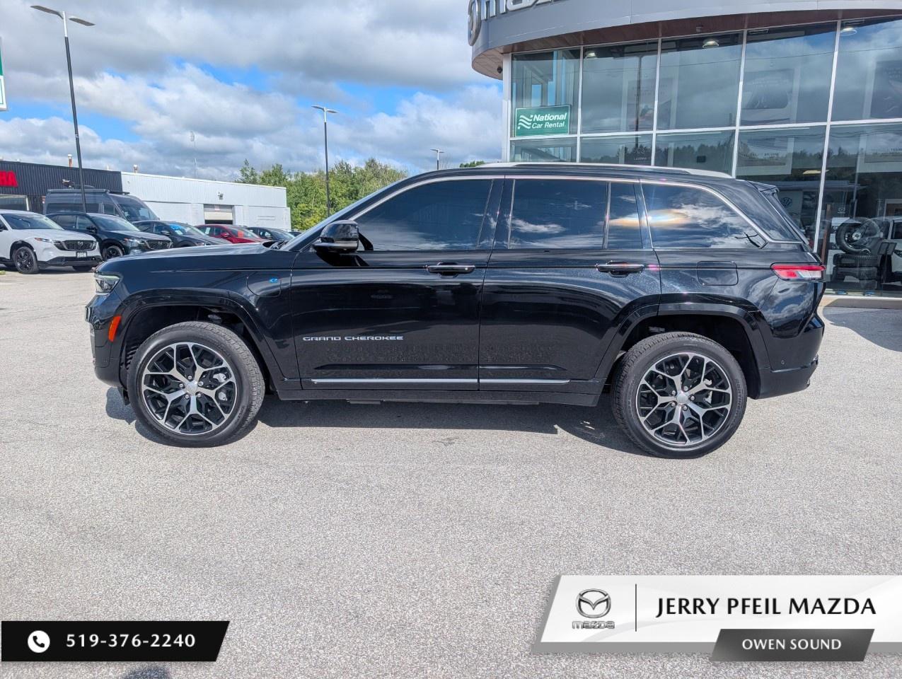 2023 Jeep Grand Cherokee 4xe Summit Reserve 4x4 Photo