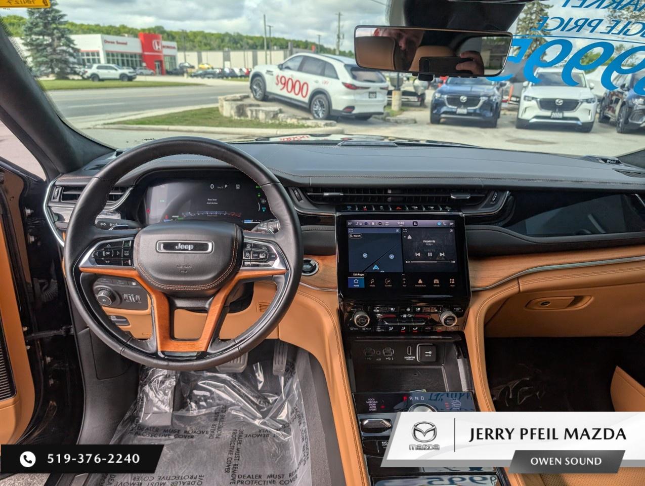 2023 Jeep Grand Cherokee 4xe Summit Reserve 4x4 Photo