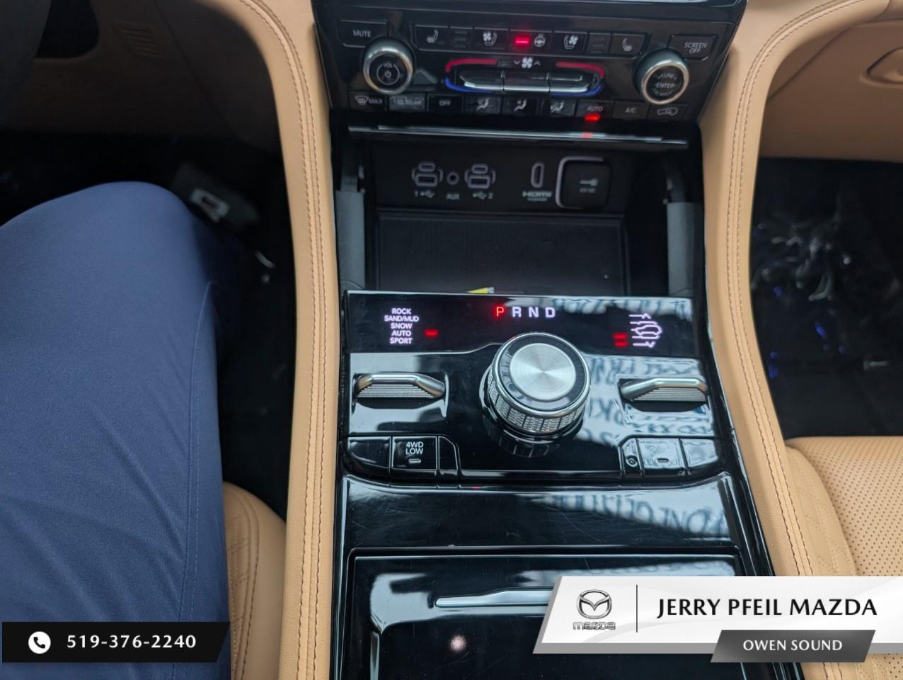 2023 Jeep Grand Cherokee 4xe Summit Reserve 4x4 Photo
