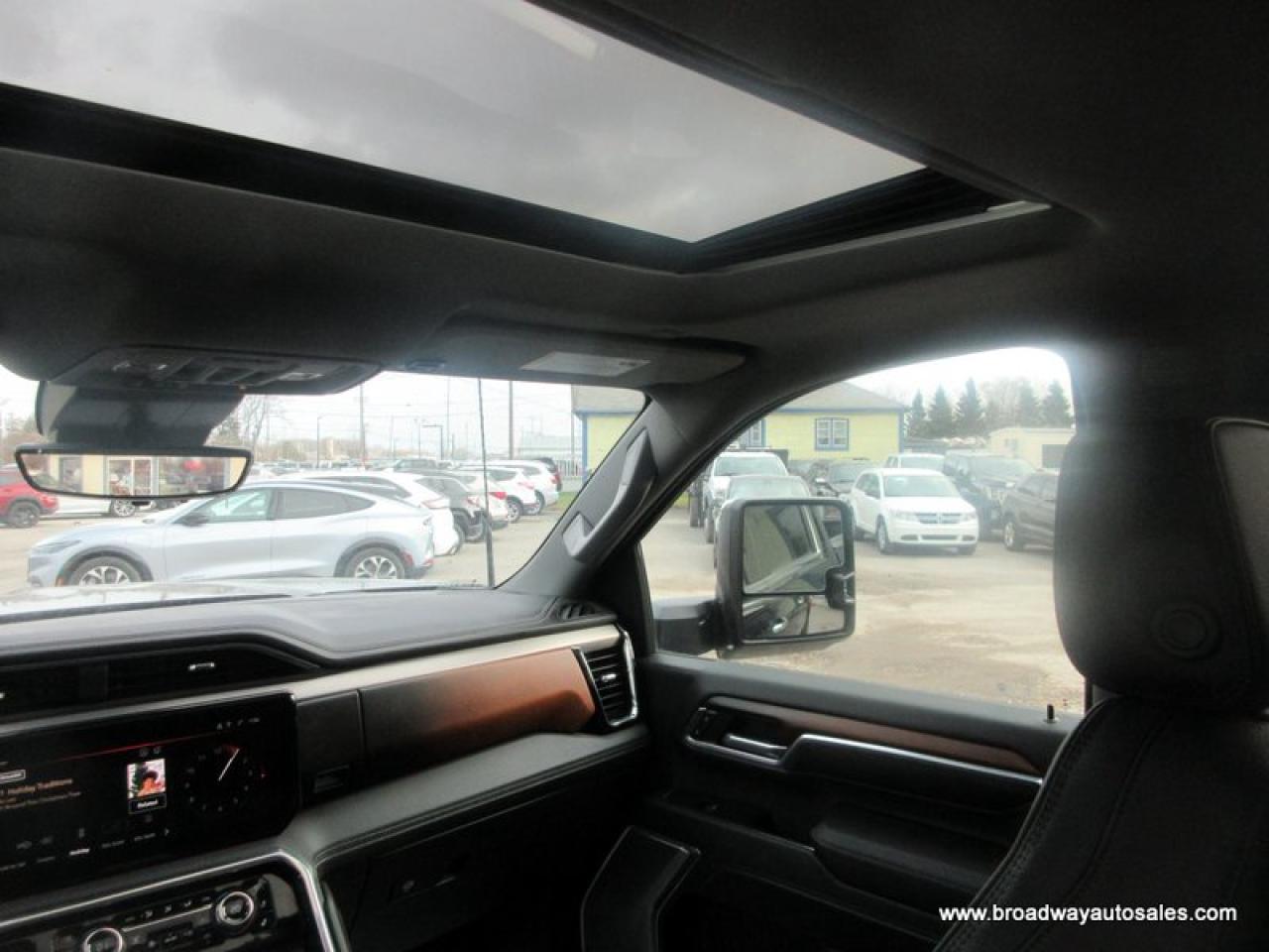 2024 GMC Sierra 2500 3/4 TON DENALI-PACKAGE 5 PASSENGER 6.6L - DURAMAX.. 4X4.. CREW-CAB.. 6.6-FOOT-BOX.. POWER SUNROOF.. LEATHER.. HEATED/AC SEATS.. POWER MIRRORS.. Photo