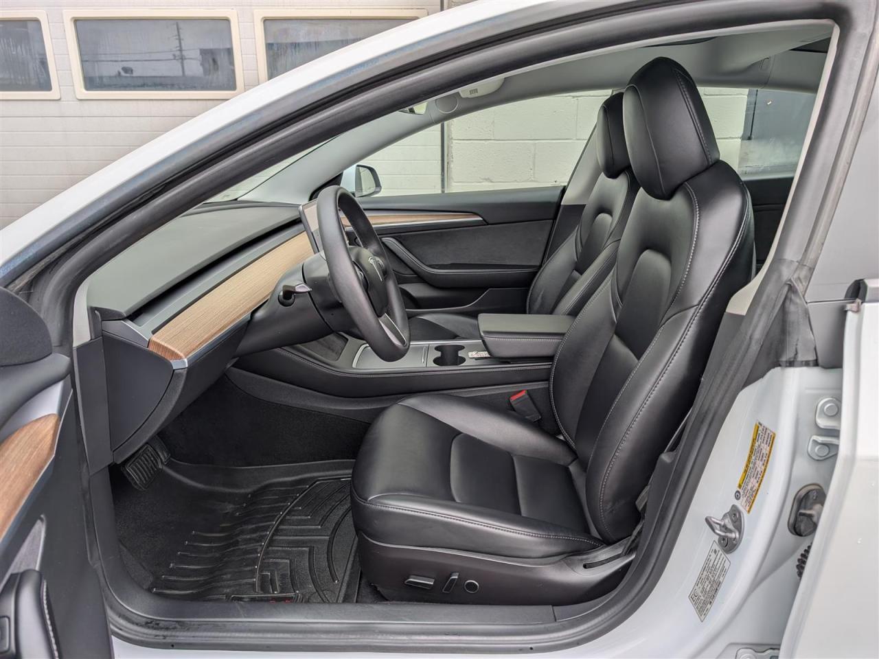 2022 Tesla Model 3 STANDARD