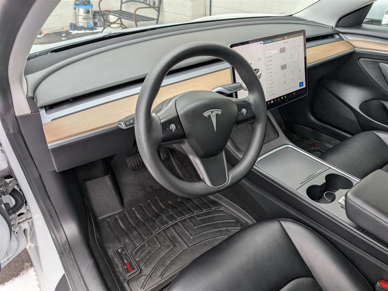2022 Tesla Model 3 STANDARD