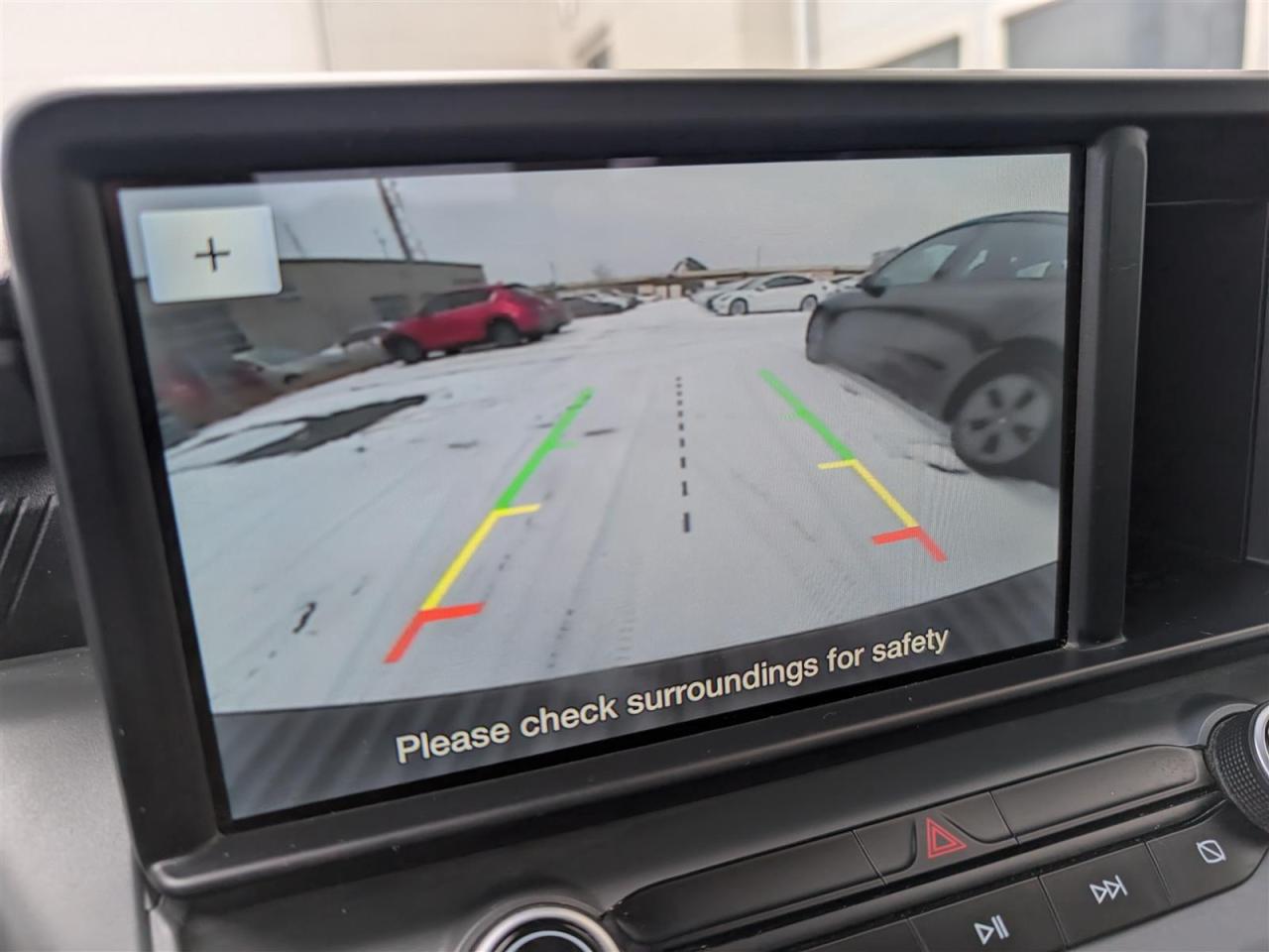 2022 Ford Maverick XL AWD - CARPLAY - REV CAM - BLUETOOTH