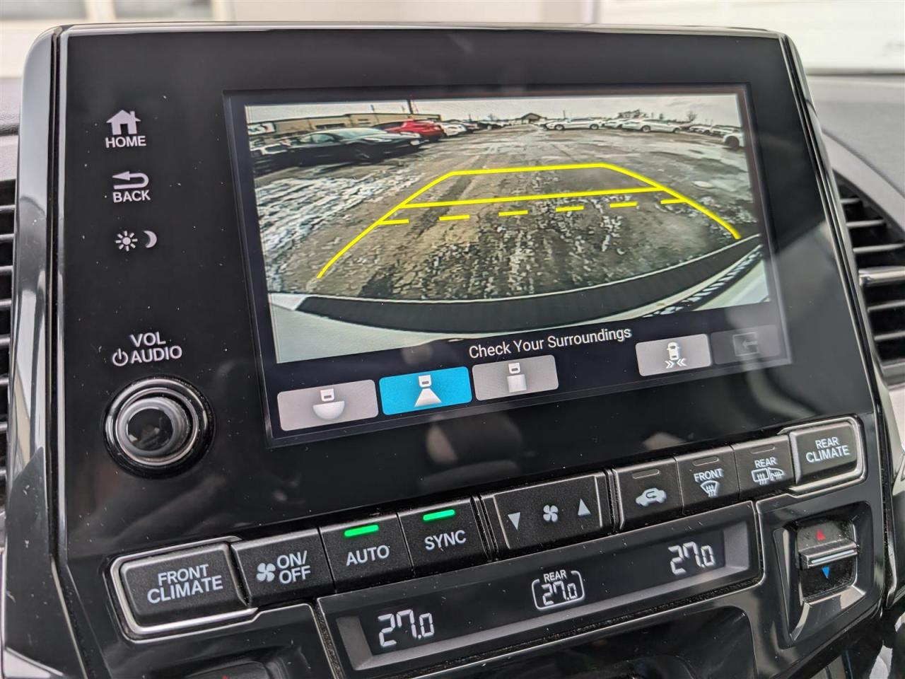 2018 Honda Odyssey TOURING - 8 PASS - SUNROOF - DVD - NAVI - LEATHER