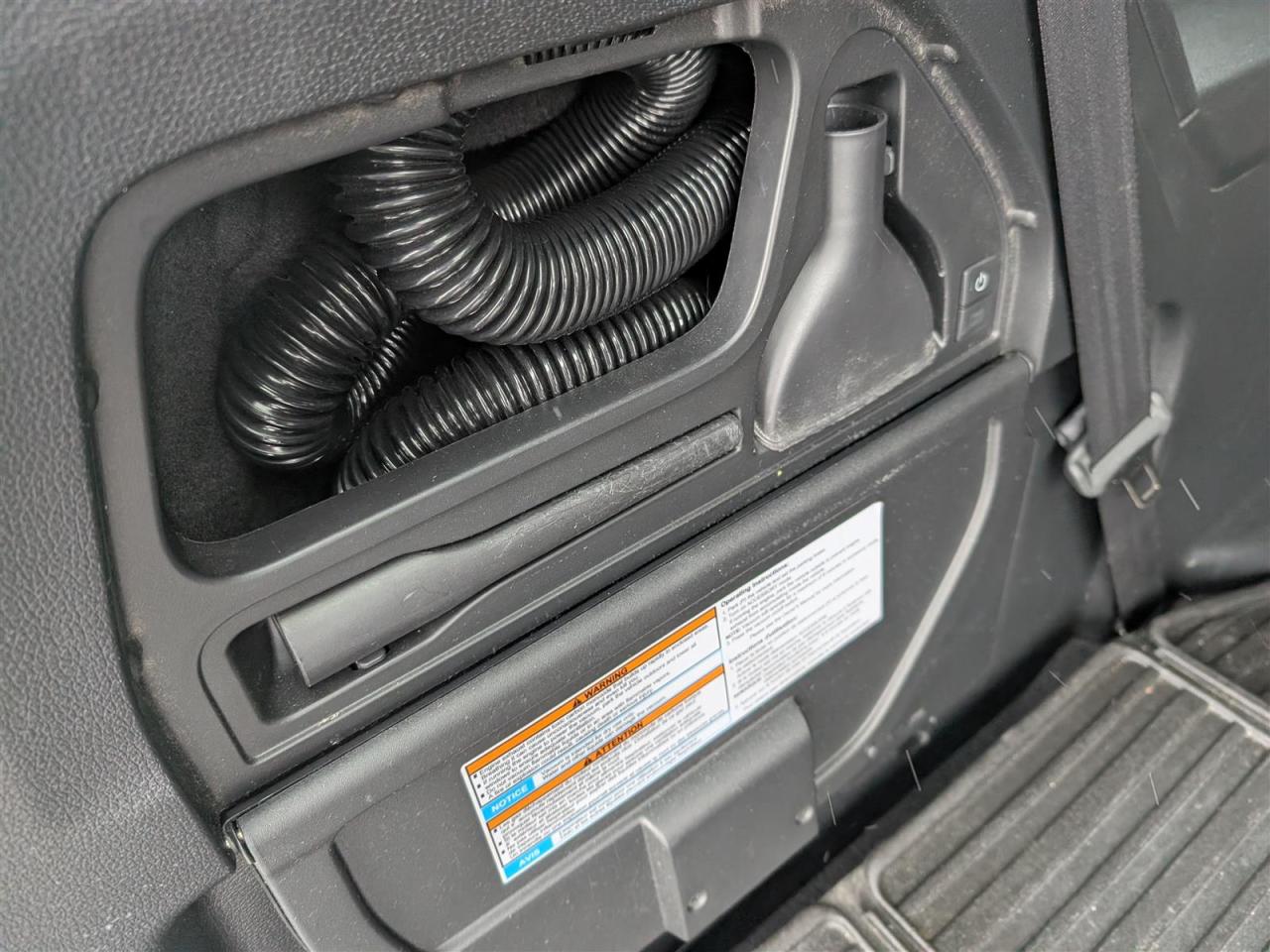 2018 Honda Odyssey TOURING - 8 PASS - SUNROOF - DVD - NAVI - LEATHER