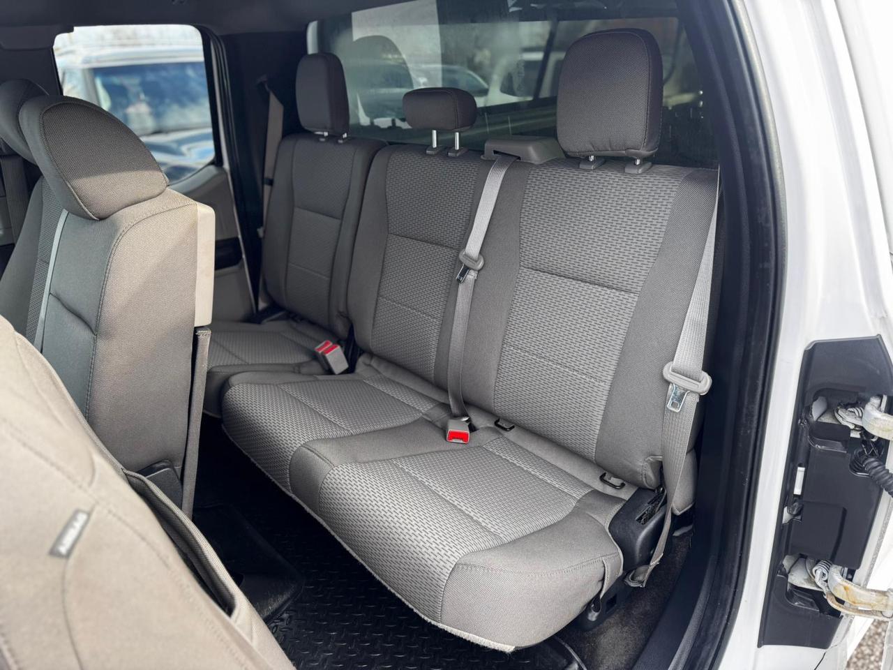 2020 Ford F-150 XLT Photo