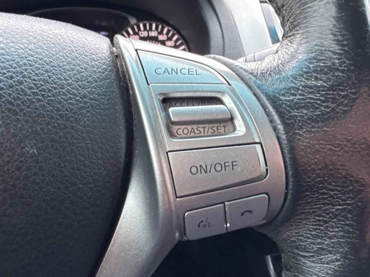 2015 Nissan Altima Sedan 2.5 SL CVT  - Sunroof Photo