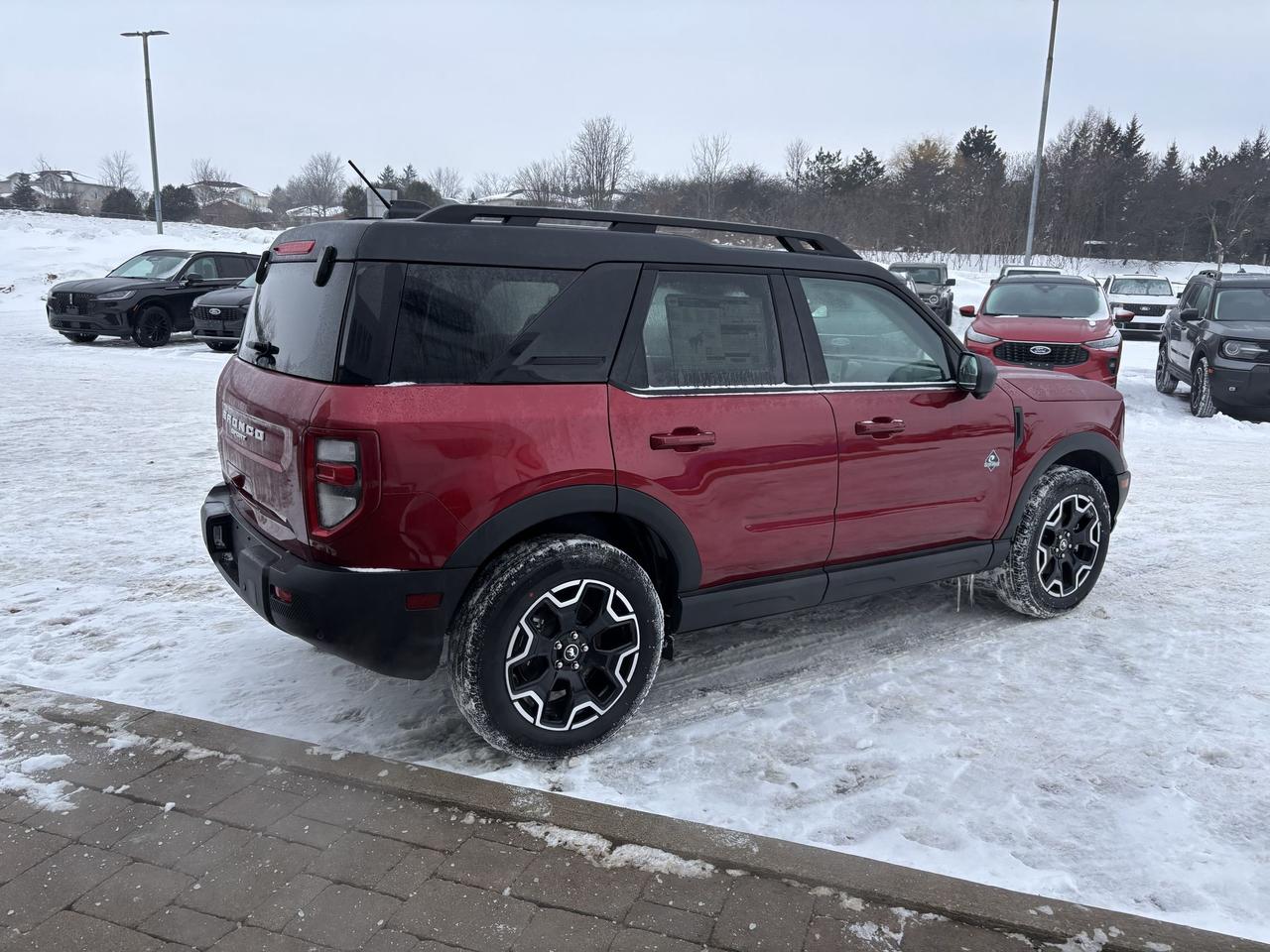 2025 Ford Bronco Sport OUTER BANKS, TECH PKG, REMOTE START, 13.2" SCREEN Photo