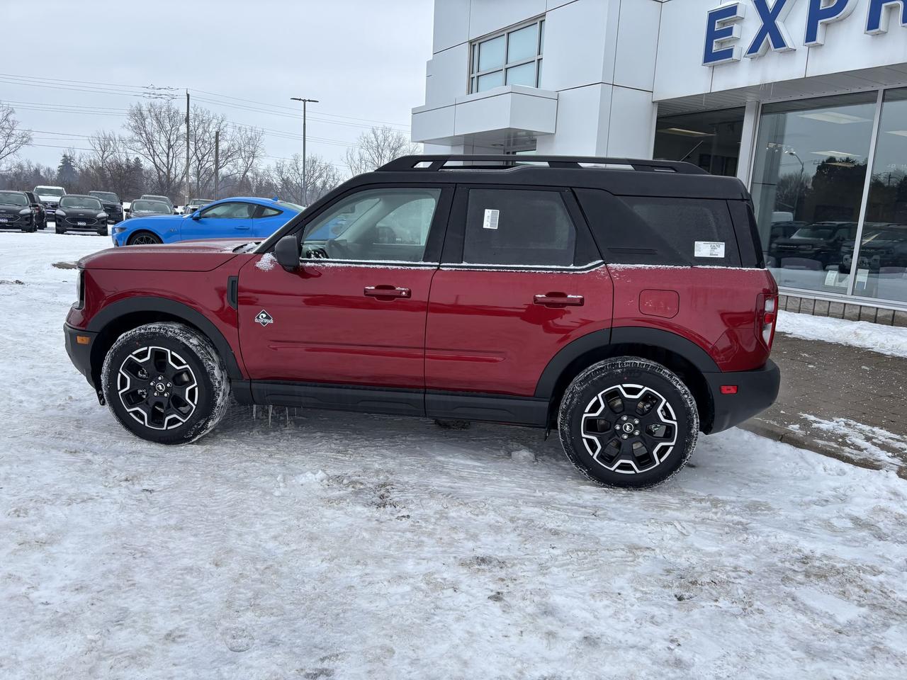 2025 Ford Bronco Sport OUTER BANKS, TECH PKG, REMOTE START, 13.2" SCREEN Photo