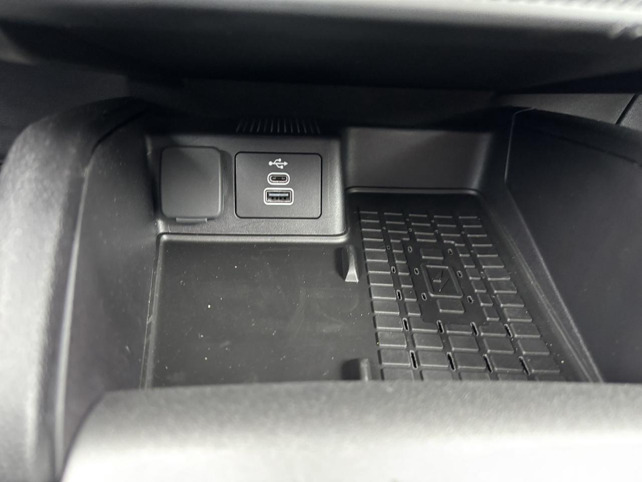 2025 Ford Bronco Sport OUTER BANKS, TECH PKG, REMOTE START, 13.2" SCREEN Photo