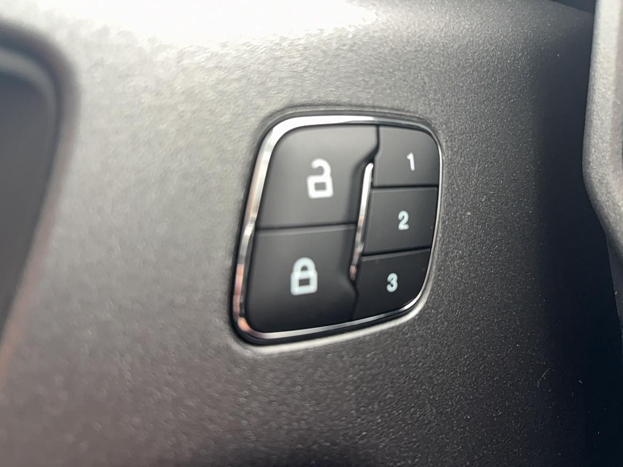 2025 Ford Bronco Sport OUTERBANKS, TECH PKG, REMOTE START Photo