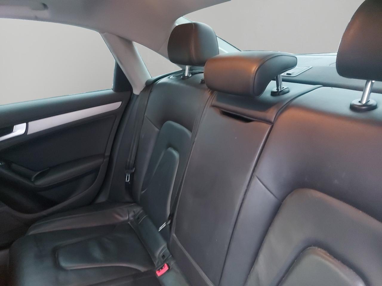 2015 Audi A4 Komfort plus Photo