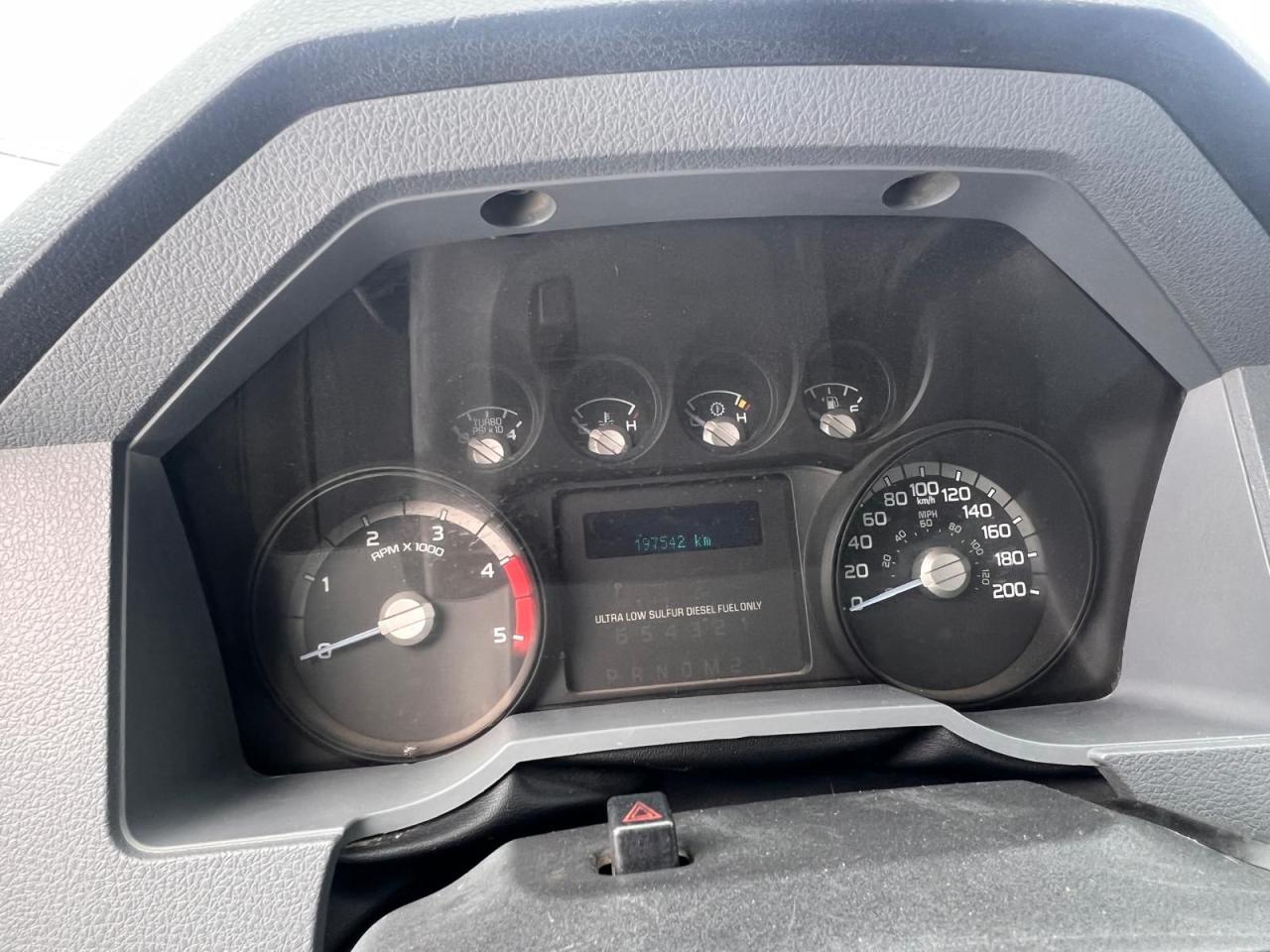 2015 Ford SUPER DUTY F-350 SRW XL Photo