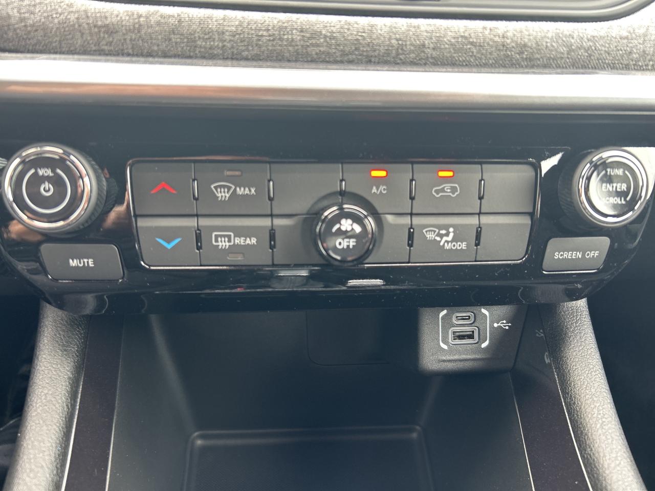 2025 Jeep Compass Sport Photo