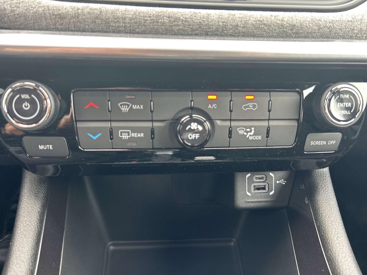 2025 Jeep Compass Sport Photo
