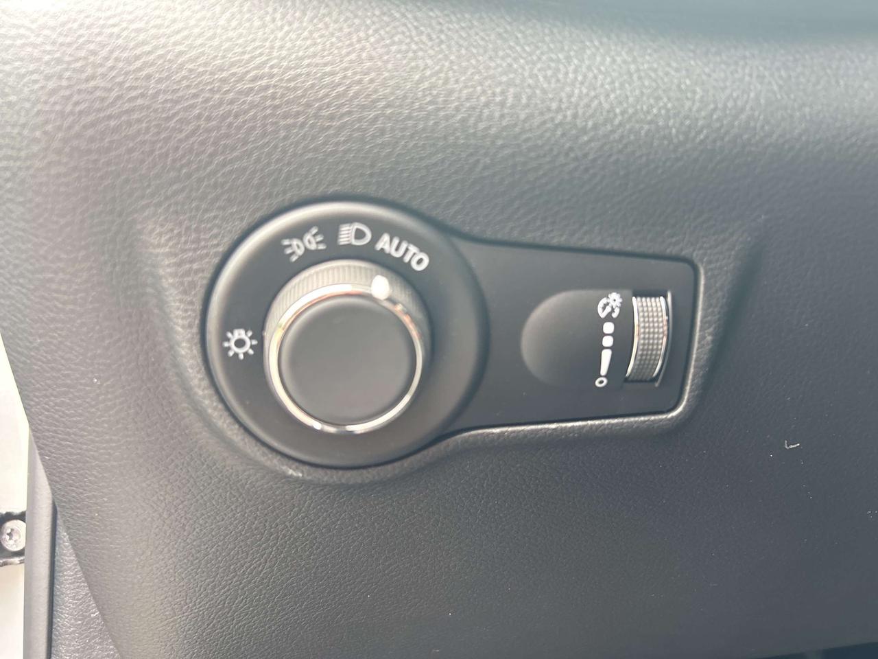 2025 Jeep Compass Sport Photo