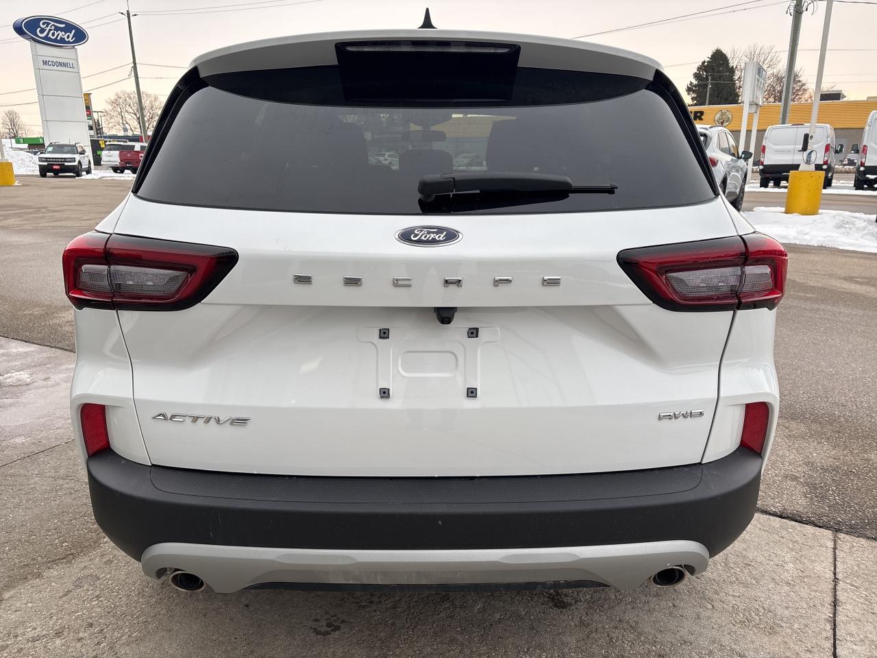 2025 Ford Escape Active Photo4