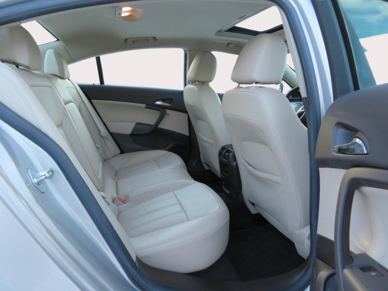 2011 Buick Regal 4dr Sdn CXL w/1SD *Ltd Avail* Photo